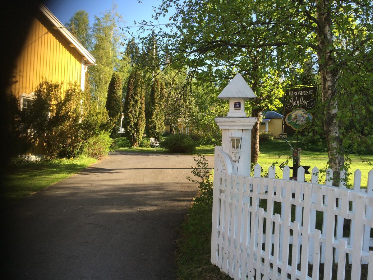 Vardshuset Idyllen Barang Exterior photo